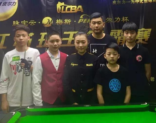 明星球员坐 明星球员坐