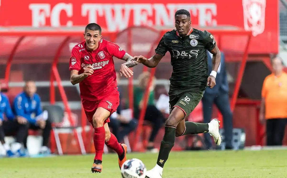 布云朝克特 布云朝克特