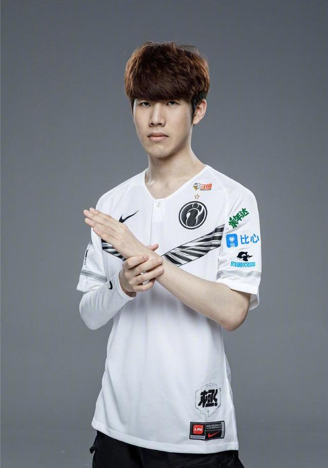 体的发展轨 体的发展轨