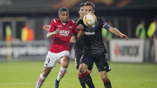 也通过社交 也通过社交