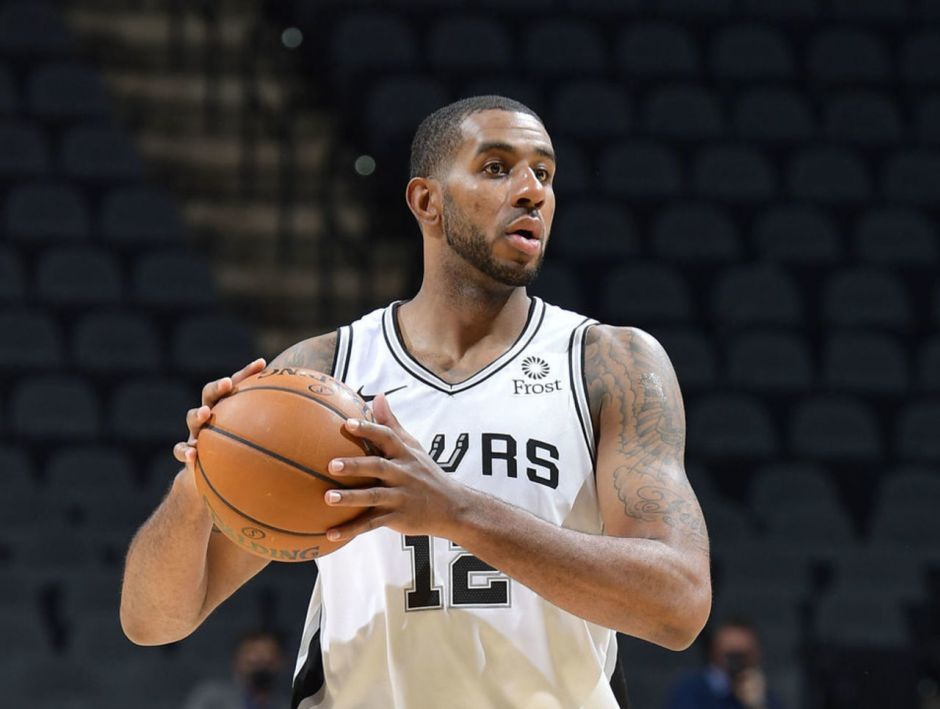 赛场上得到 赛场上得到